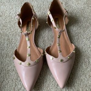 Halogen studded t-strap flat